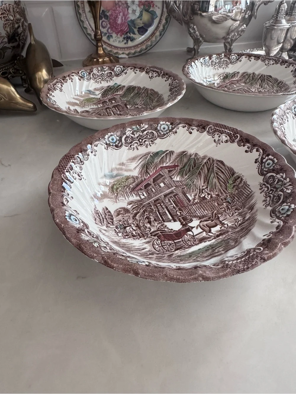 Vintage Johnson Bros Heritage Hall England Soup&Cereal Bowl Set of 4